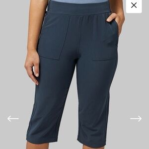 32 Degrees Stretch Woven Capris